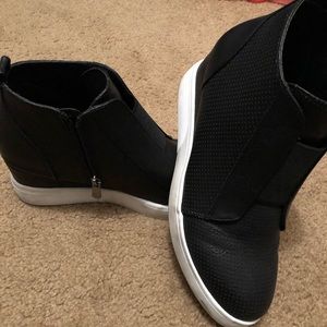 Black sneaker wedges 8.5